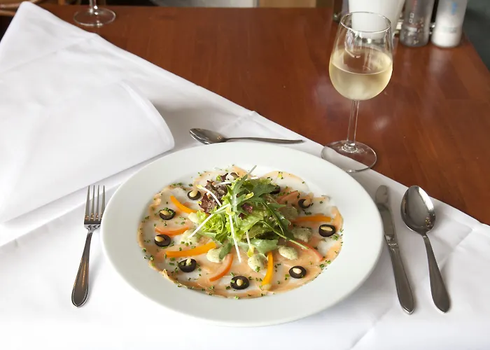 Fletcher Restaurant De Gelderse Poort Hotel Ooij