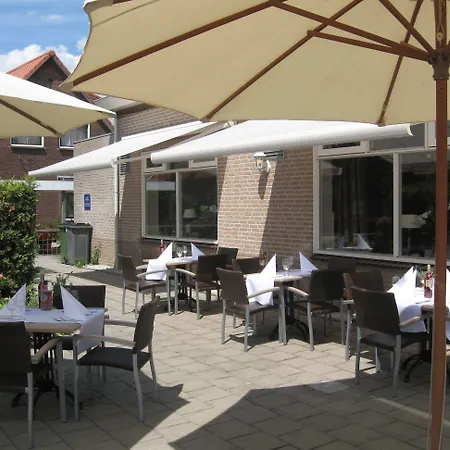 酒店 Fletcher Restaurant De Gelderse Poort 4*
