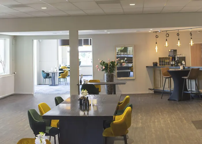 Fletcher Restaurant De Gelderse Poort Hotell Ooij